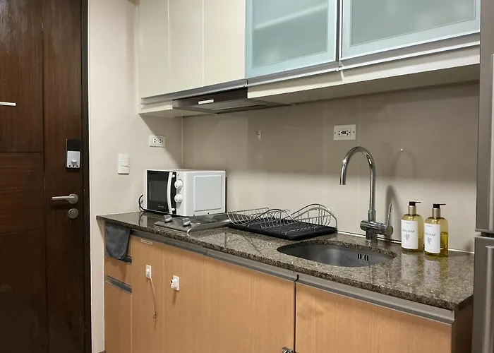 Apartment One Uptown Bgc 2-bed 1br Manila