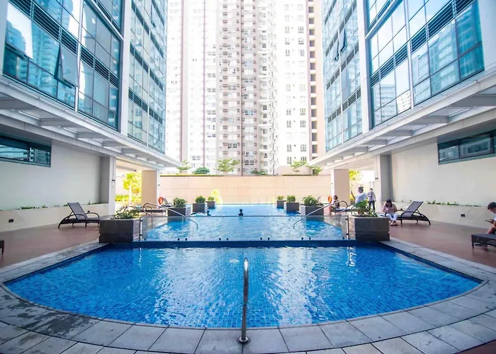 One Uptown Bgc 2-bed 1br *